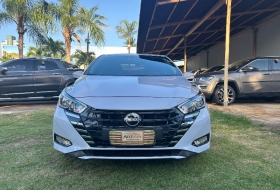 NISSAN VERSA Advance