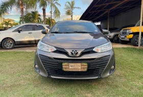 TOYOTA YARIS XL Sedan