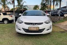 HYUNDAI Elantra GLS