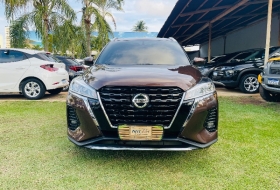 NISSAN KICKS Advance