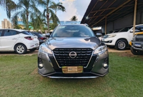 NISSAN KICKS Advance