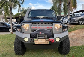 TROLLER T-4 4x4