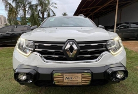 RENAULT DUSTER Iconic