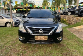 NISSAN Versa Sl