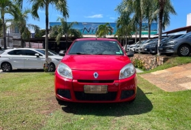RENAULT SANDERO Authentique Hi-Flex