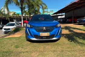 PEUGEOT e-2008