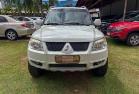 MITSUBISHI PAJERO TR4